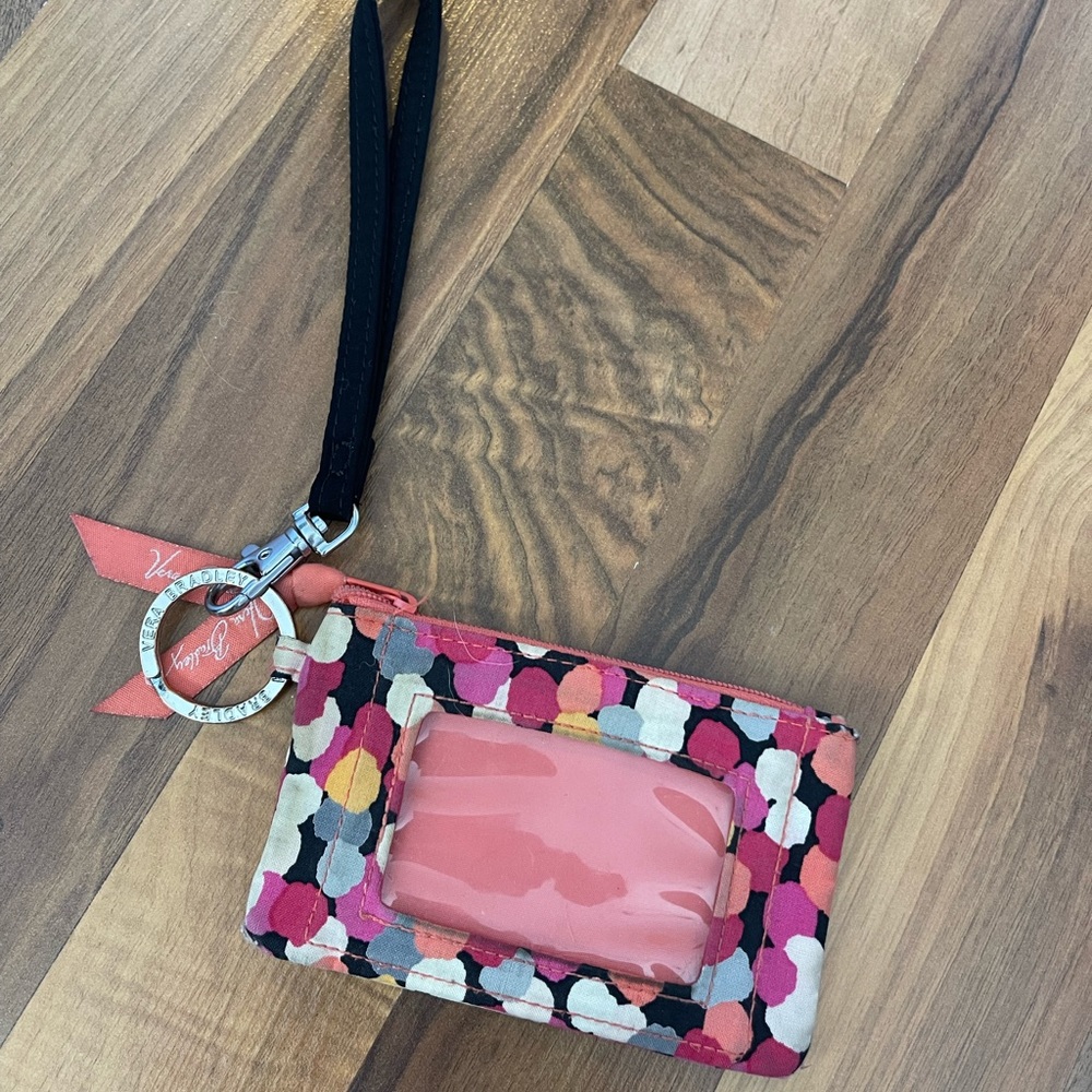 vera bradley wristlet